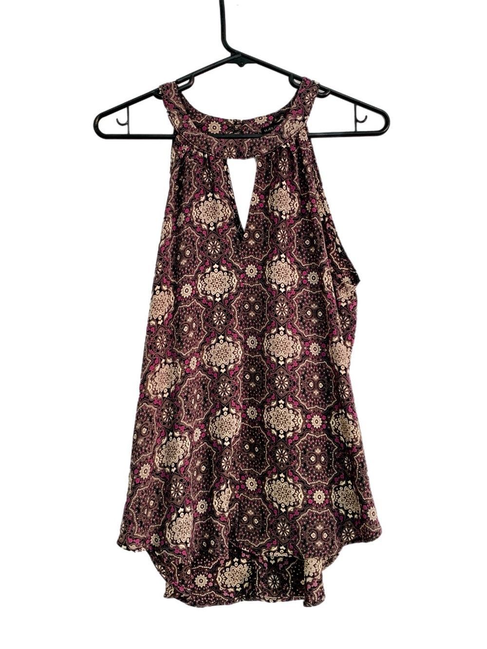 Harlowe & Graham Paisley Mock Halter Keyhole Sleeveless Top